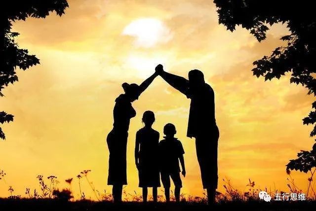 亚马逊(AMZN.US)停止在谷歌(GOOGL.US)旗下电商平台Google Shopping投放广告