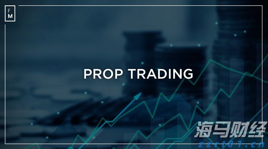 广州千人齐聚观看阅兵直播 广东省劳模:作为建设者的一份子倍感光荣!